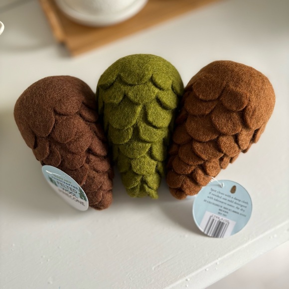 Trader Joe Felted Wool Pine Cones Set of three NEW Brown and Green - Picture 6 of 6